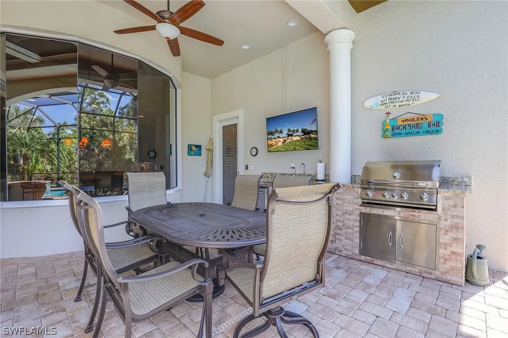 9062 Shenendoah Circle Naples FL 34113