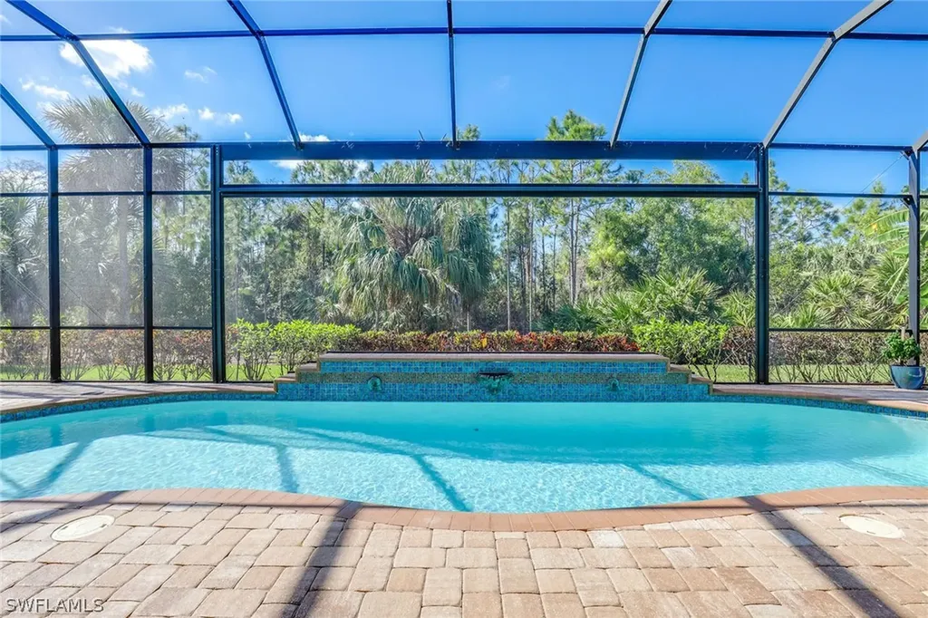 9062 Shenendoah Circle Naples FL 34113