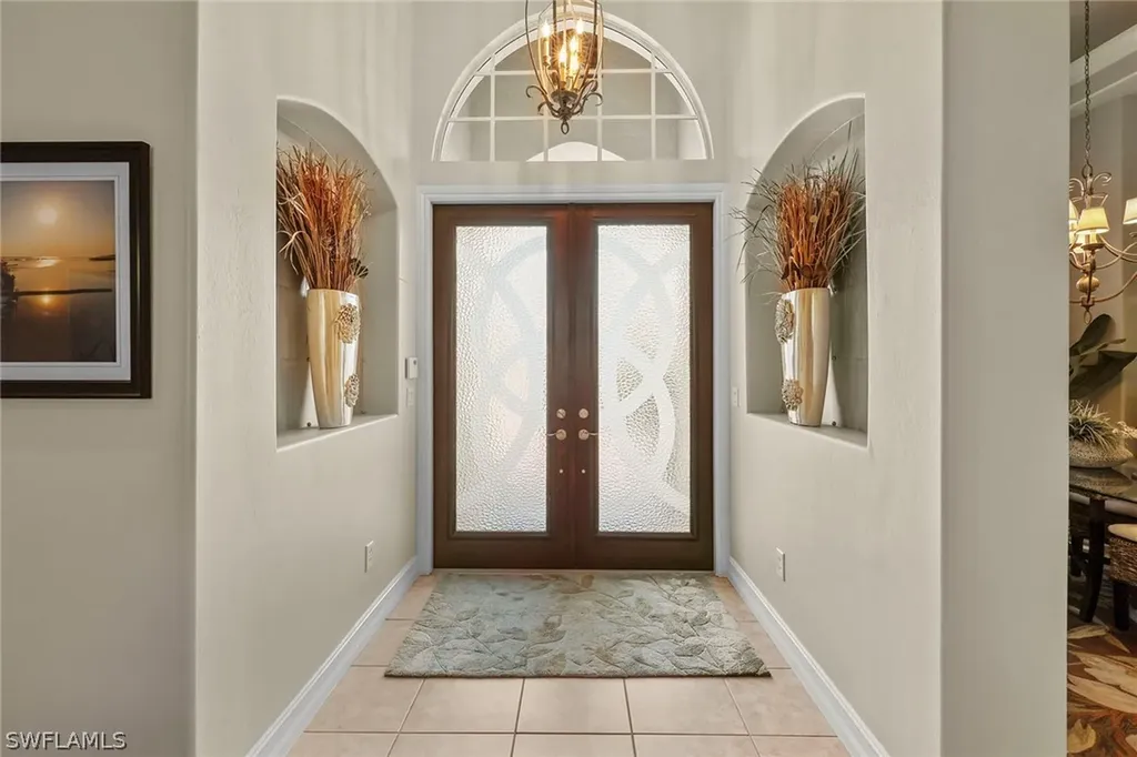 9062 Shenendoah Circle Naples FL 34113