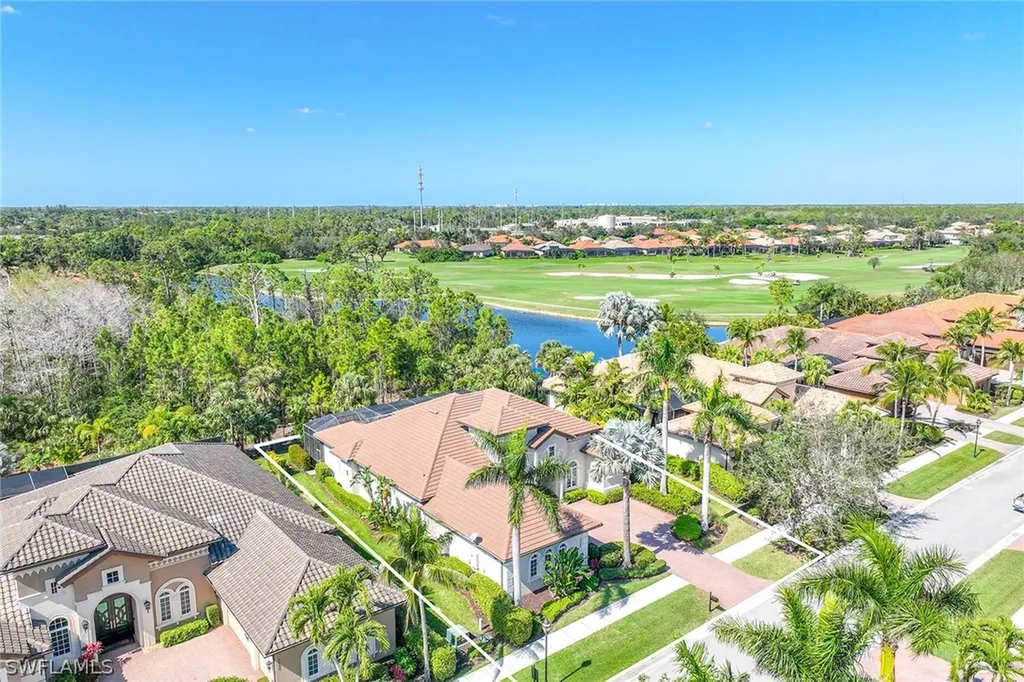 9062 Shenendoah Circle Naples FL 34113