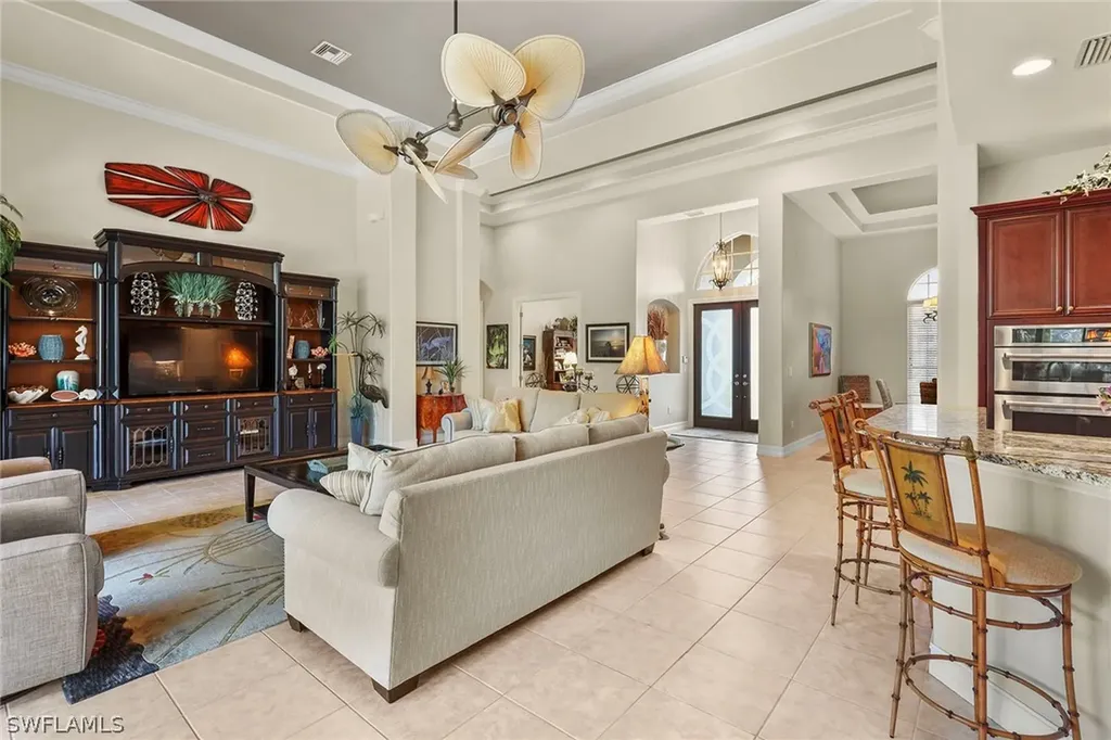 9062 Shenendoah Circle Naples FL 34113