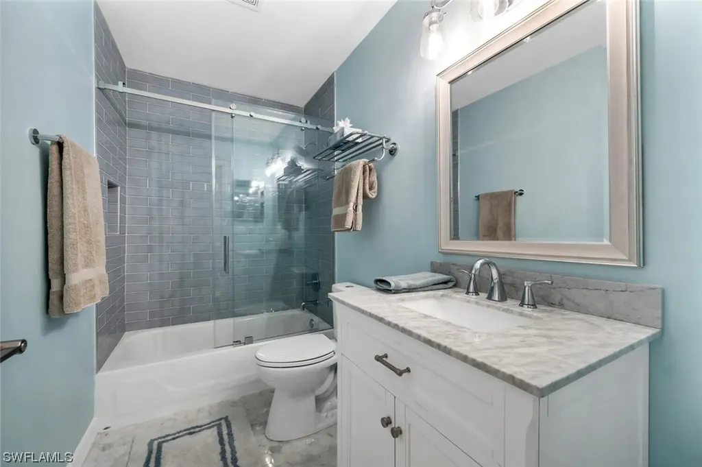 1725 Marsh Run Naples FL 34109