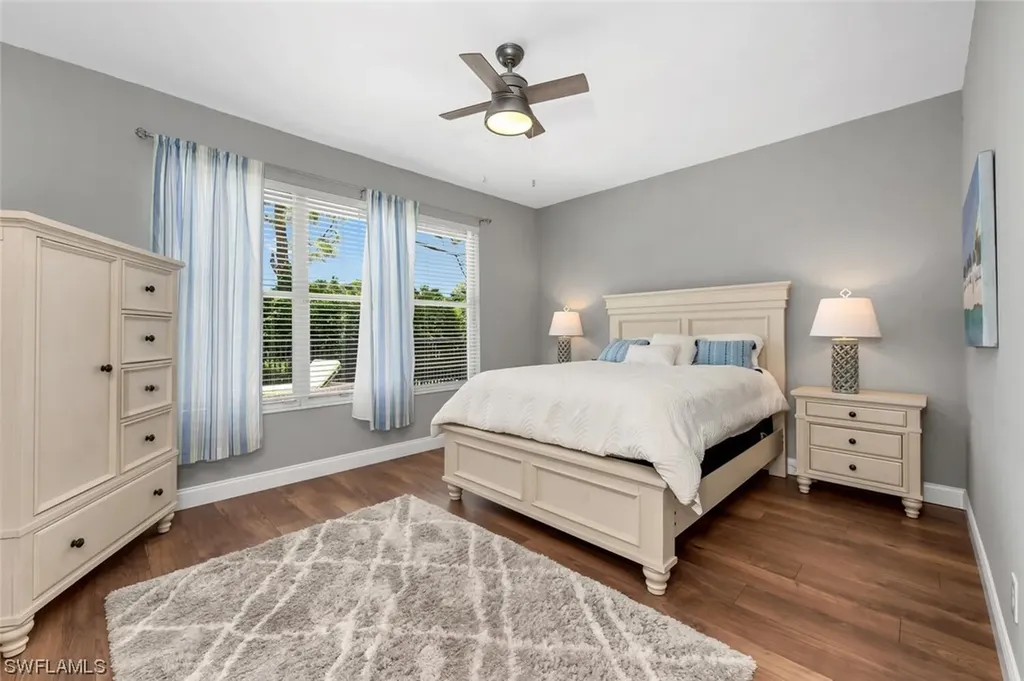 1725 Marsh Run Naples FL 34109