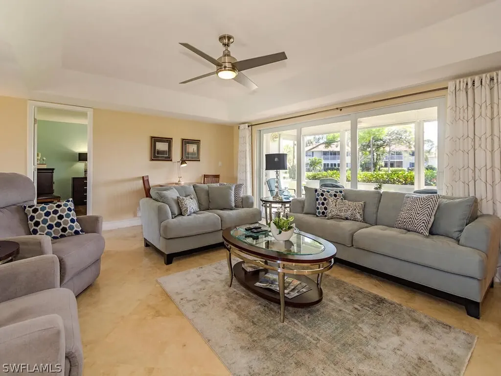 261 Memory Lane Naples FL 34112