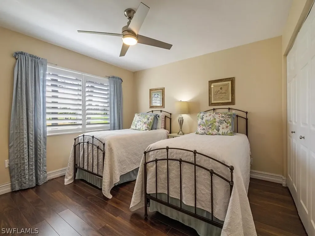 261 Memory Lane Naples FL 34112