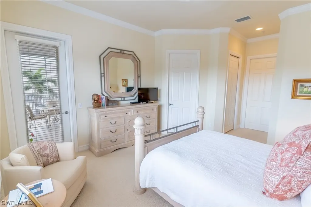 840 Sailaway Lane Naples FL 34108