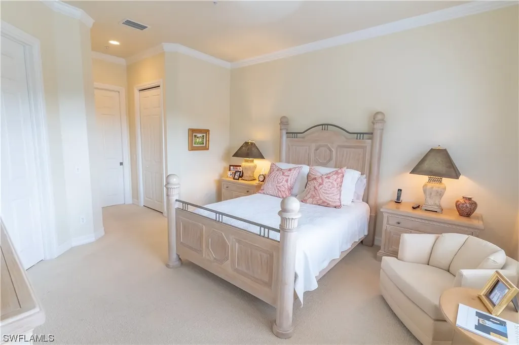 840 Sailaway Lane Naples FL 34108