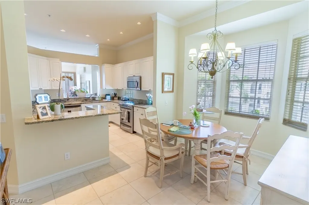 840 Sailaway Lane Naples FL 34108
