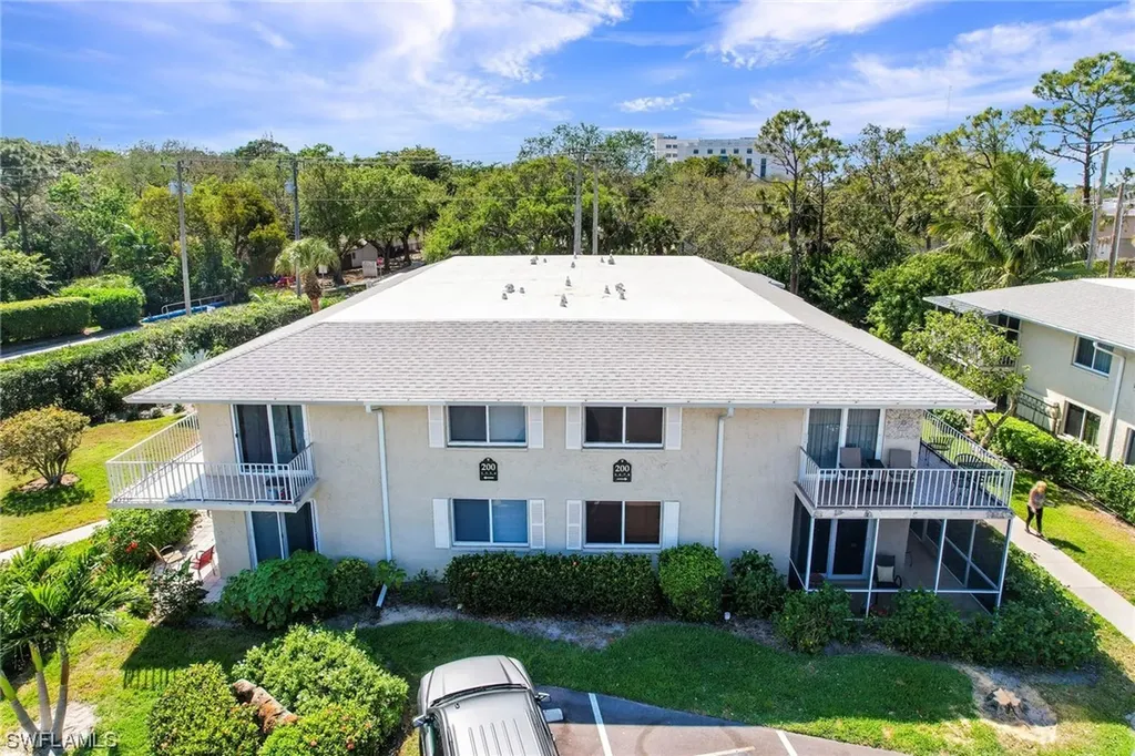 200 Palm Drive Naples FL 34112