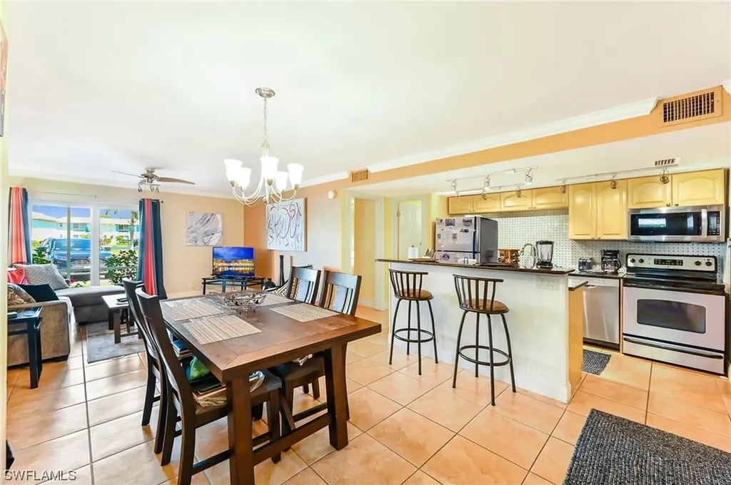 200 Palm Drive Naples FL 34112