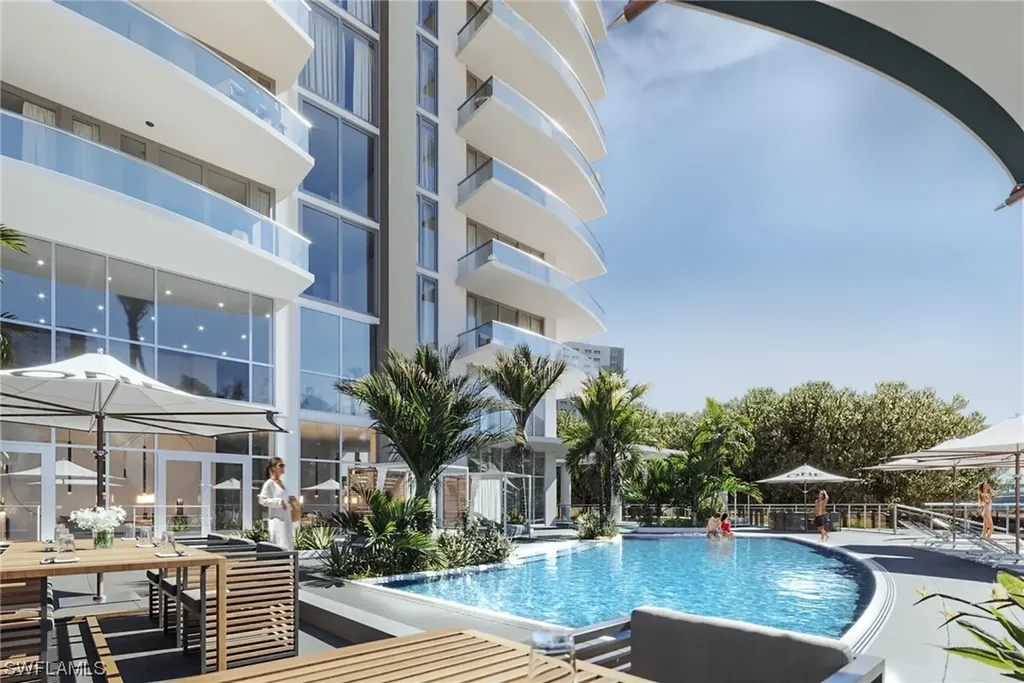 2583 First Street Fort Myers FL 33901