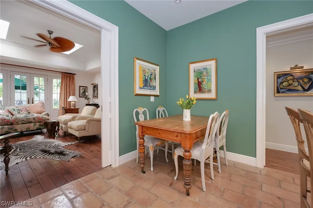 38 Las Brisas Way Naples FL 34108