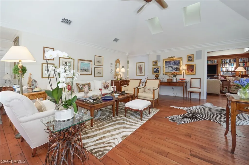 38 Las Brisas Way Naples FL 34108