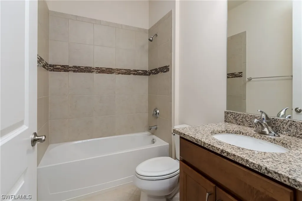 10544 Valencia Lakes Drive Bonita Springs FL 34135