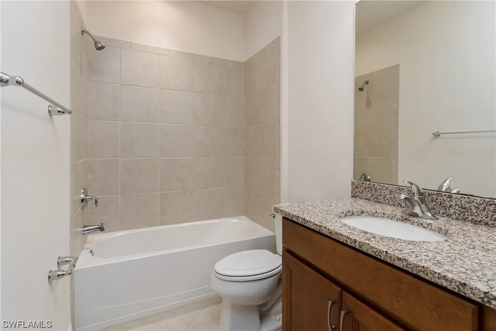 10544 Valencia Lakes Drive Bonita Springs FL 34135