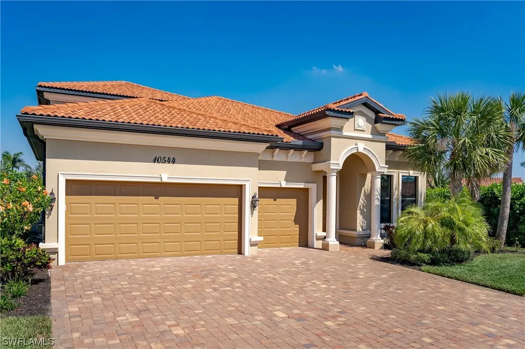 10544 Valencia Lakes Drive Bonita Springs FL 34135
