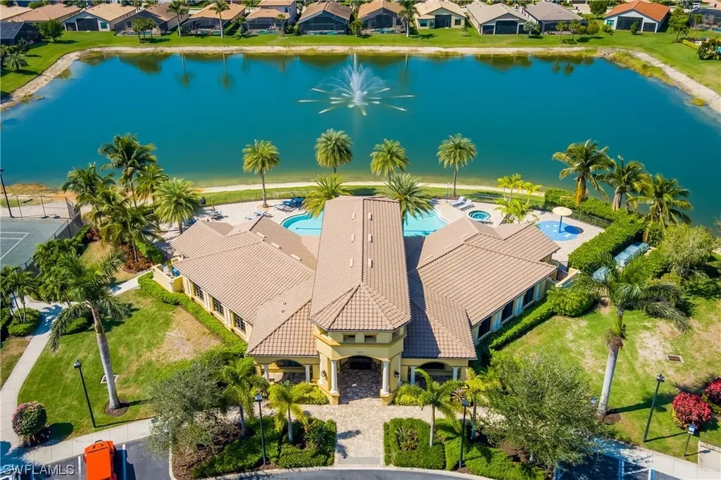 10544 Valencia Lakes Drive Bonita Springs FL 34135