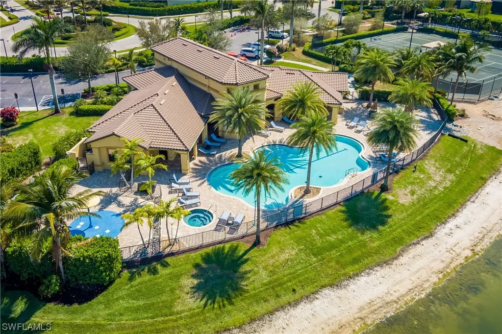 10544 Valencia Lakes Drive Bonita Springs FL 34135