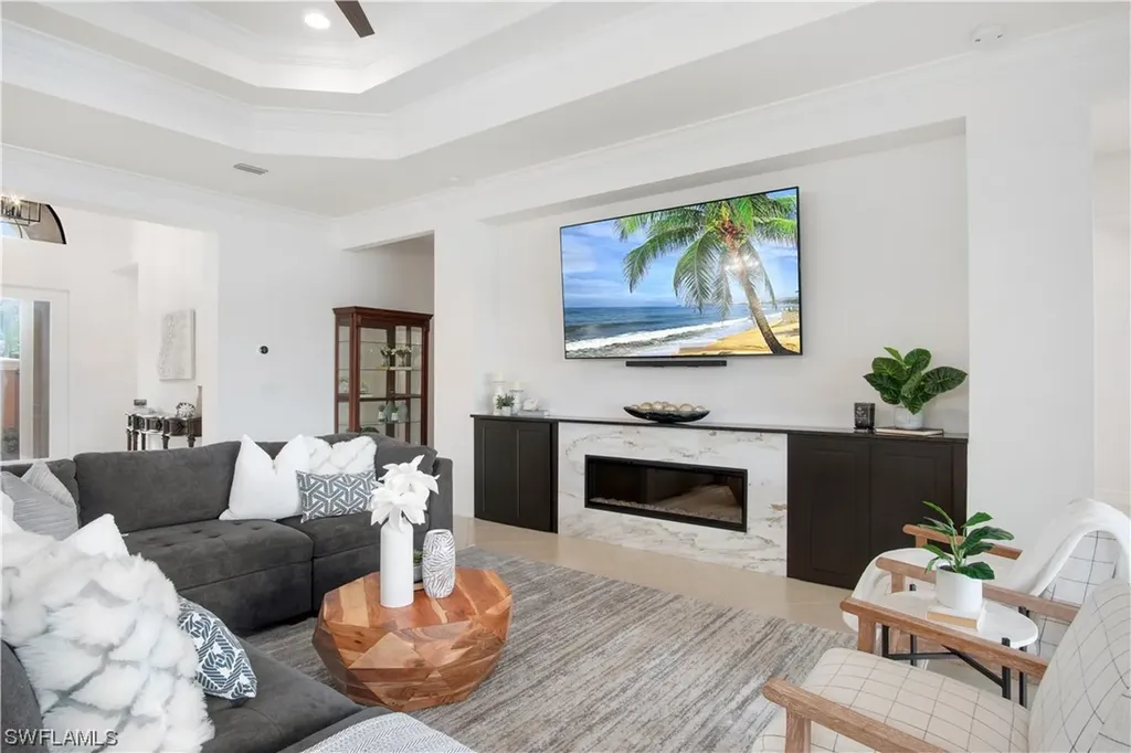 3407 Atlantic Circle Naples FL 34119