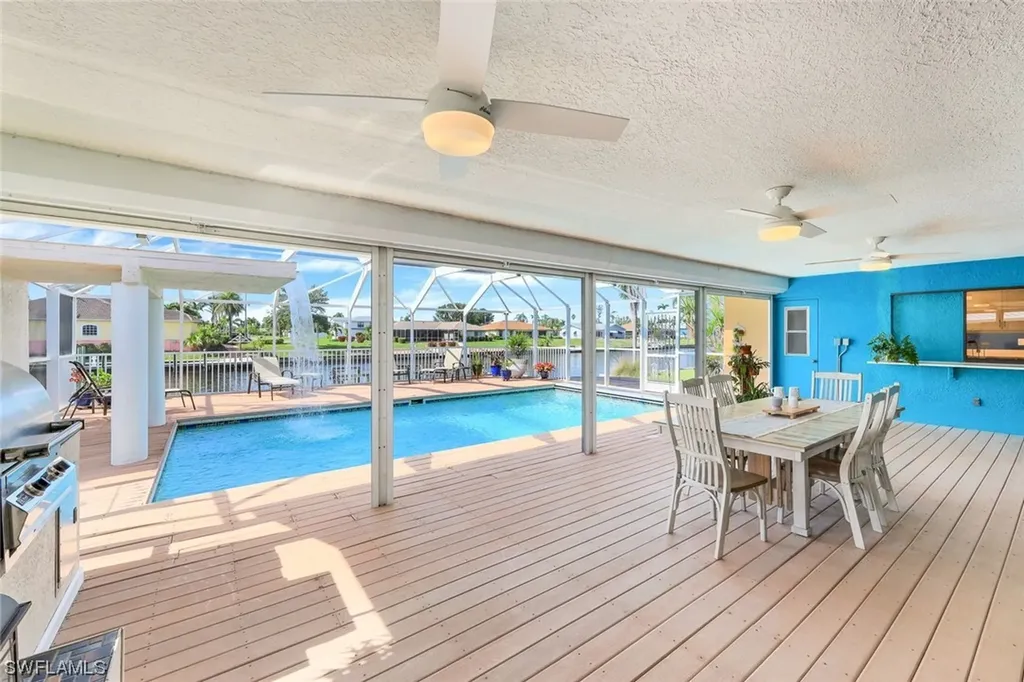 1004 Archer Parkway E Cape Coral FL 33904