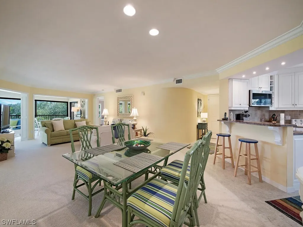 5880 Via Lugano Naples FL 34108