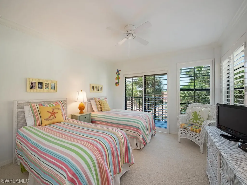 5880 Via Lugano Naples FL 34108