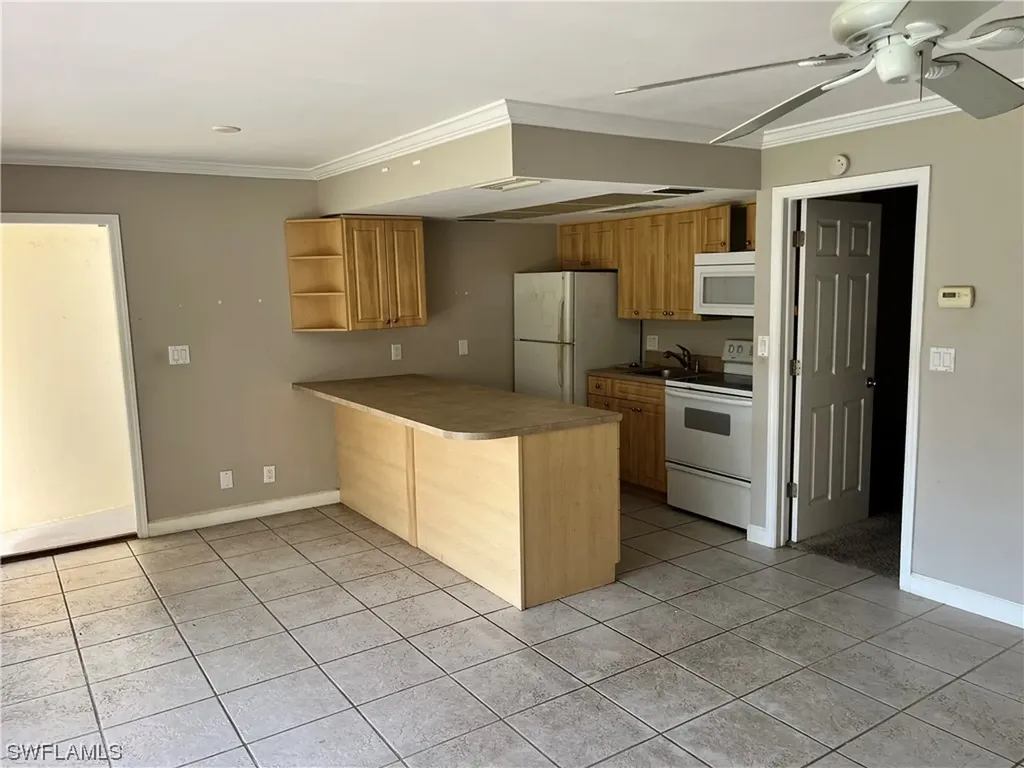 6 Bob O Link Court Naples FL 34105