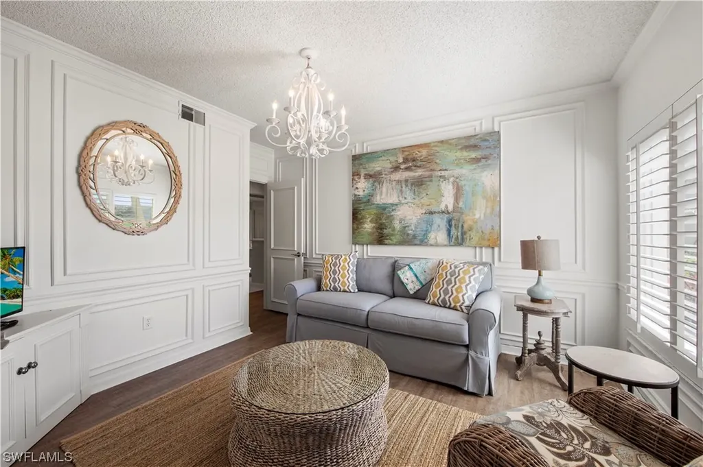 Naples FL, 797 Willowbrook Drive, Unit 203