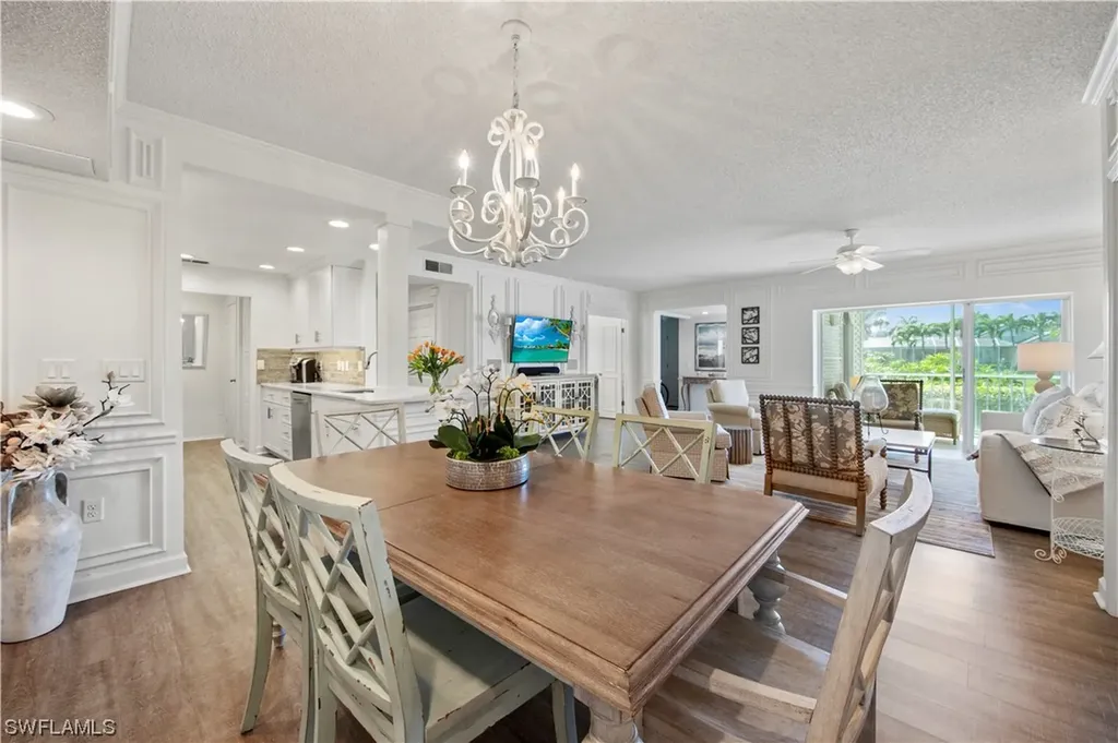 797 Willowbrook Drive Naples FL 34108