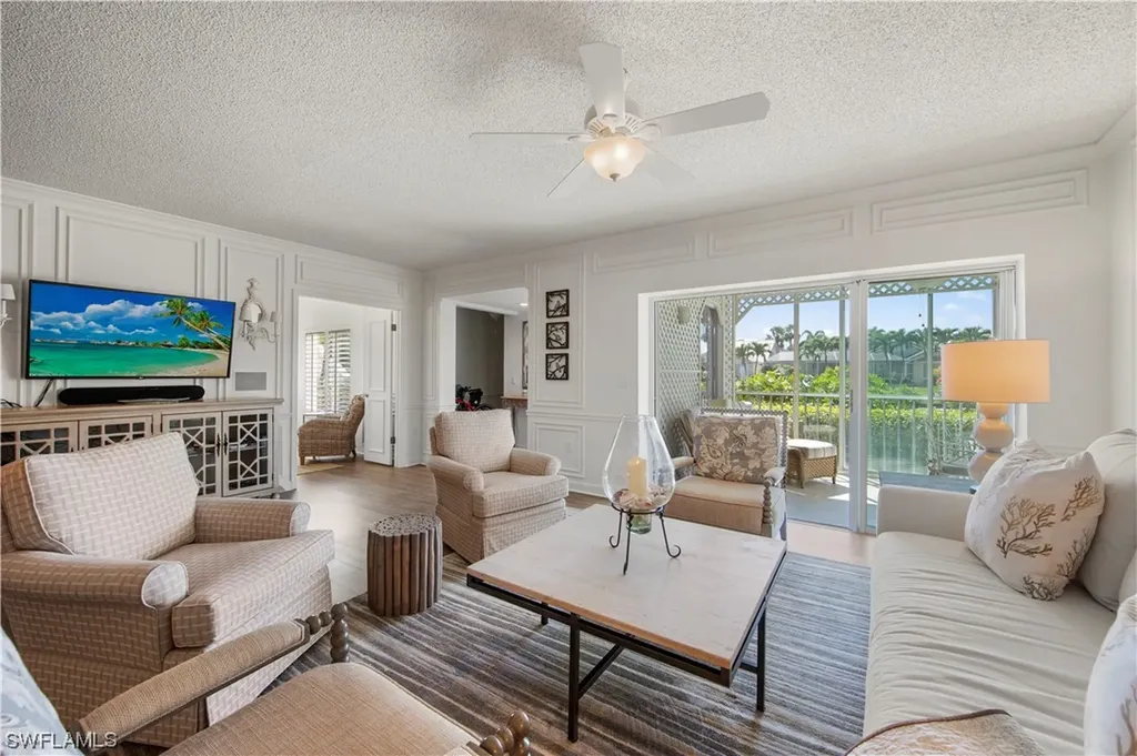 797 Willowbrook Drive Naples FL 34108