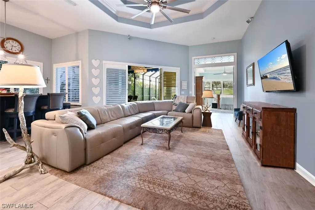 4072 Kensington High Street Naples FL 34105