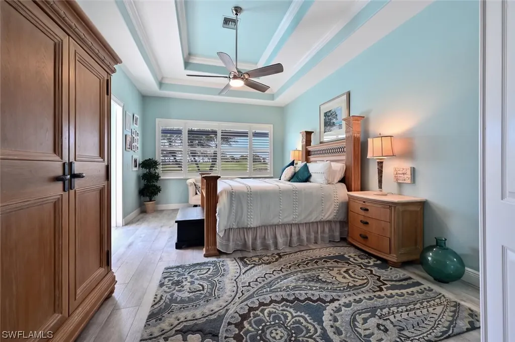4072 Kensington High Street Naples FL 34105