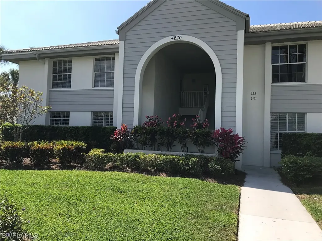 4220 Lake Forest Drive Bonita Springs FL 34134