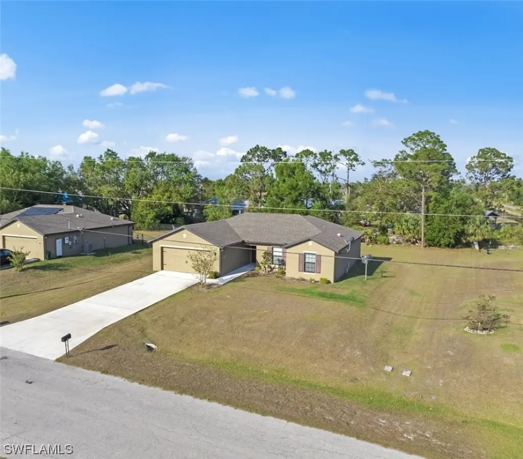 818 La Salle Avenue Fort Myers FL 33913
