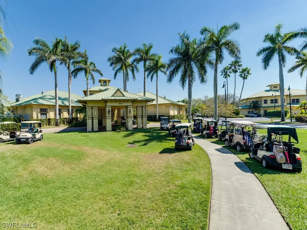 3935 Loblolly Bay Drive Naples FL 34114