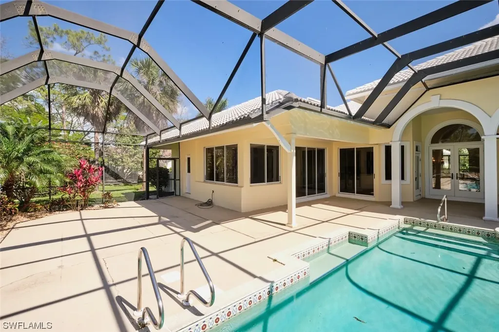 12901 Valewood Drive Naples FL 34119