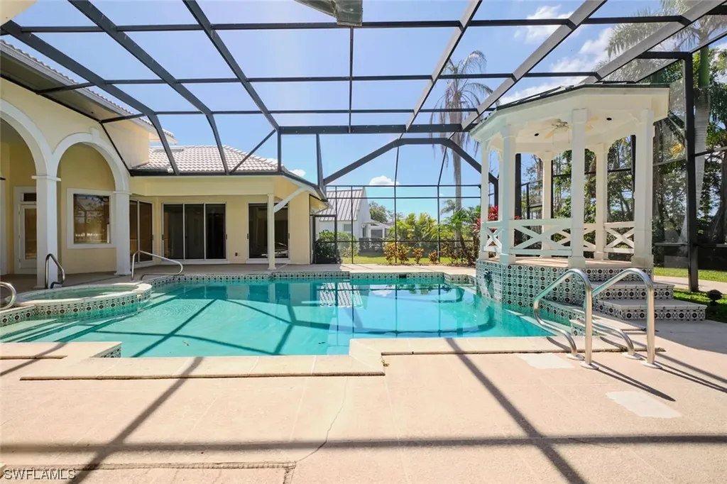 12901 Valewood Drive Naples FL 34119