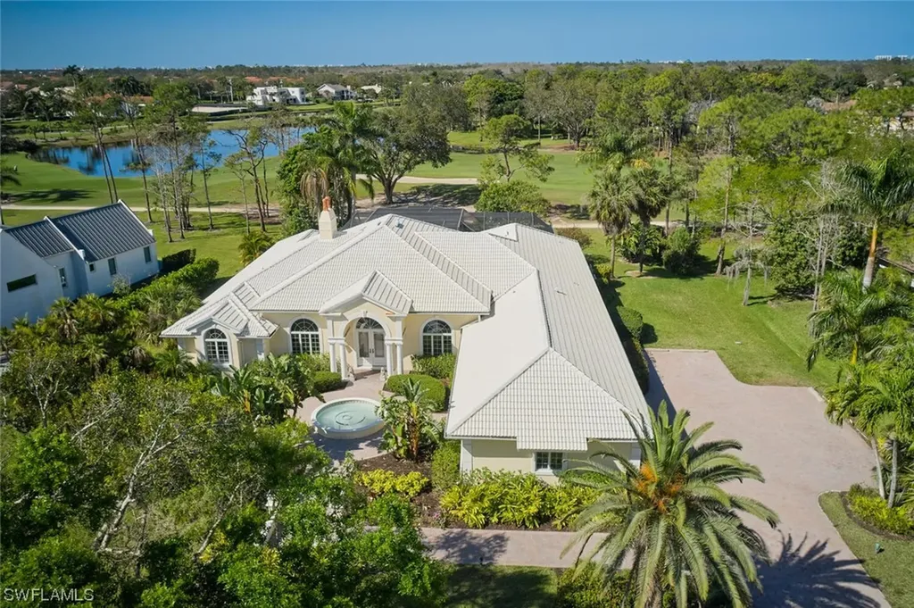 12901 Valewood Drive Naples FL 34119
