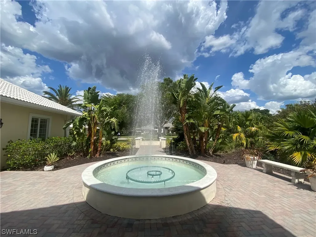 12901 Valewood Drive Naples FL 34119