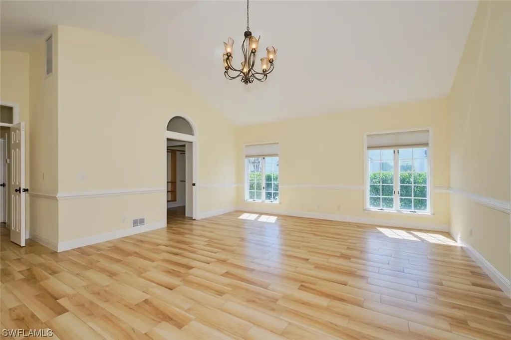 12901 Valewood Drive Naples FL 34119