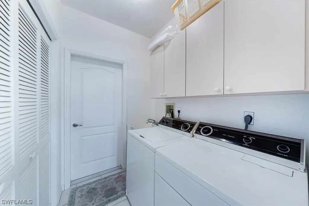 11283 Longshore Way E Naples FL 34119
