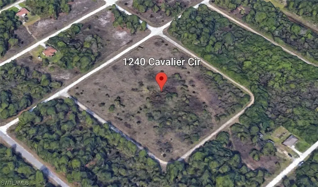1240 Cavalier Circle Lehigh Acres FL 33974