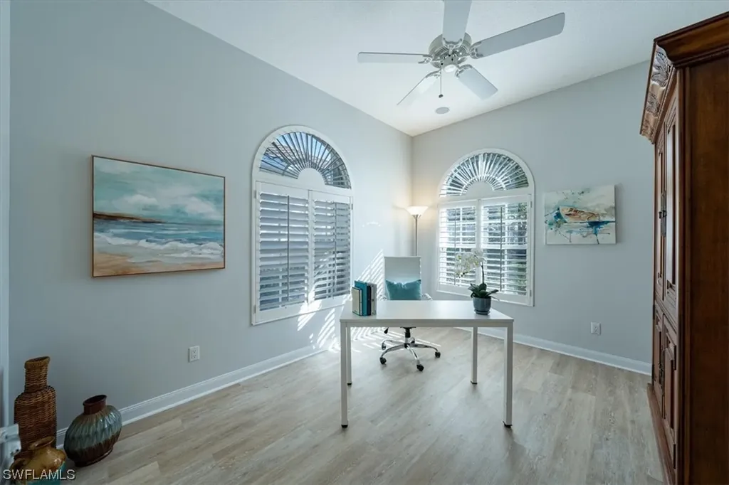 Naples FL, 2713 Island Pond Lane