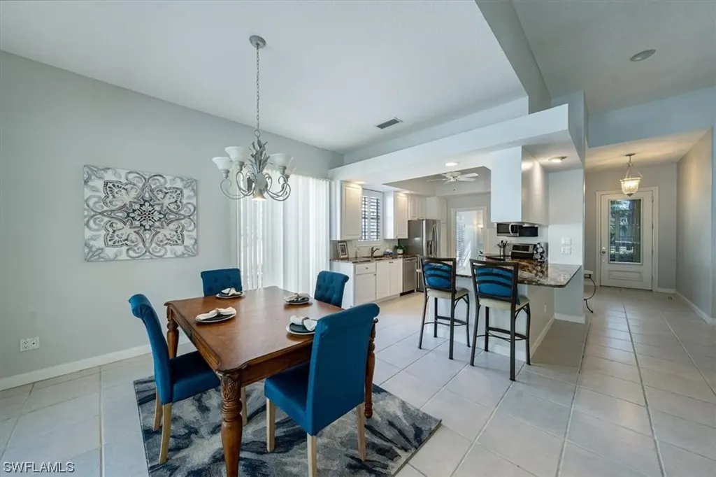 2713 Island Pond Lane Naples FL 34119