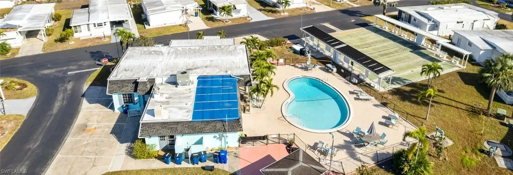 41 Williamsburg Way Fort Myers FL 33908