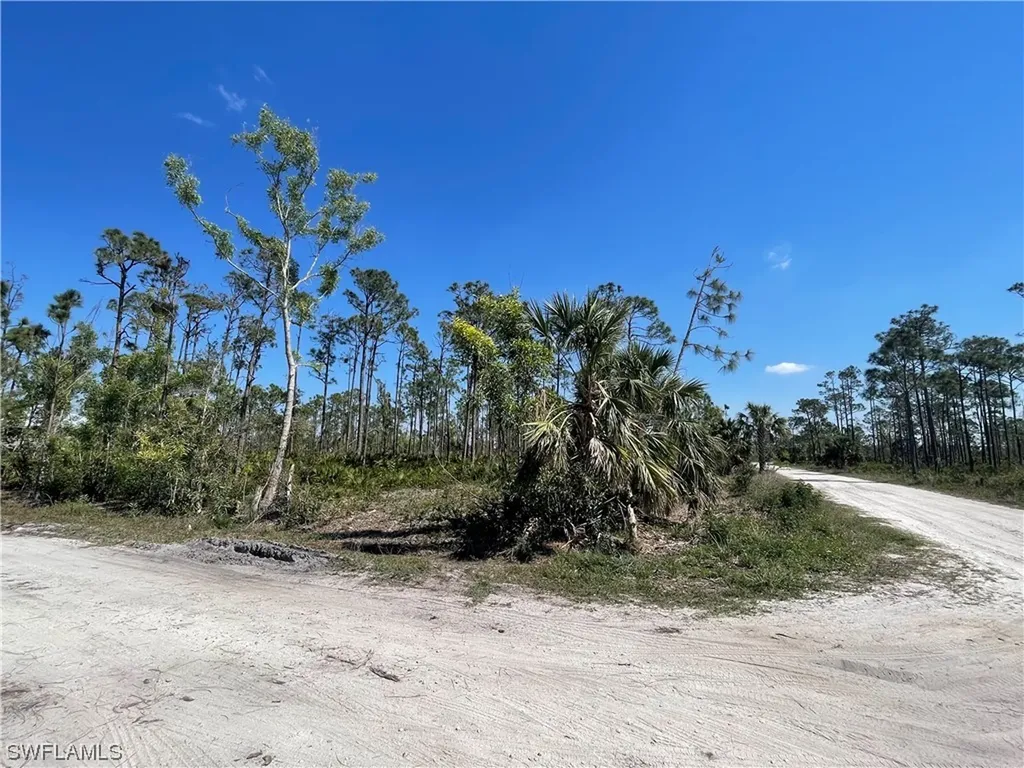 15274/15294/15259 Martinique/bimini Way Bokeelia FL 33922