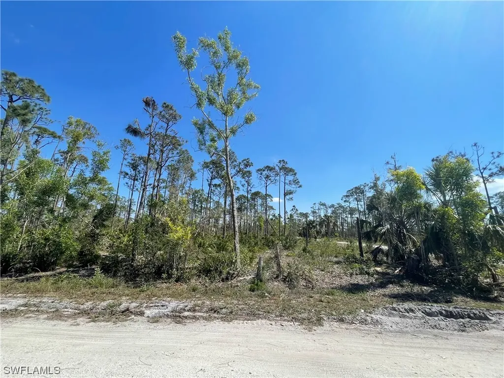 15274/15294/15259 Martinique/bimini Way Bokeelia FL 33922