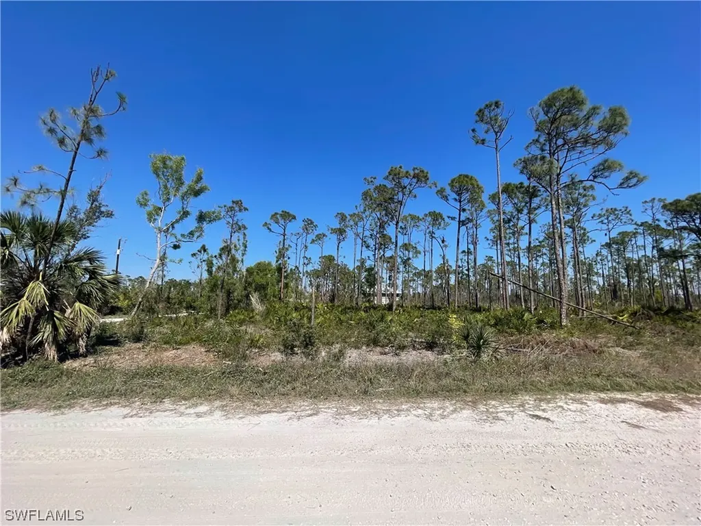 15274/15294/15259 Martinique/bimini Way Bokeelia FL 33922