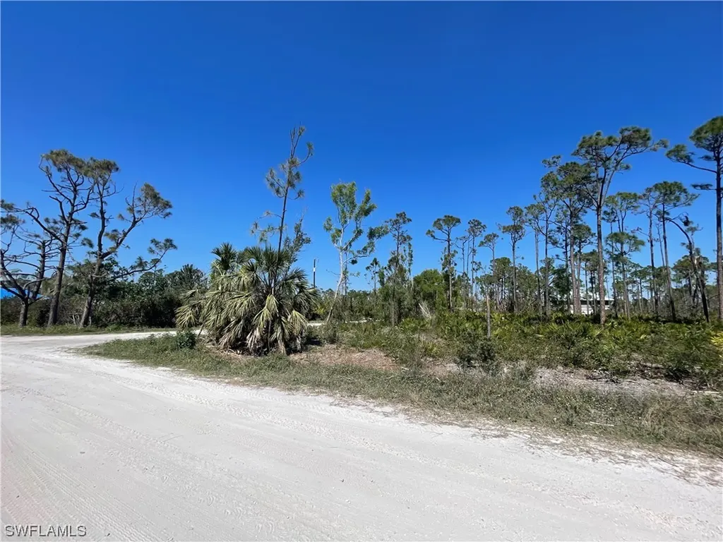 15274/15294/15259 Martinique/bimini Way Bokeelia FL 33922