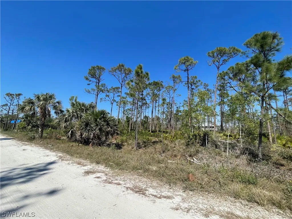 15274/15294/15259 Martinique/bimini Way Bokeelia FL 33922